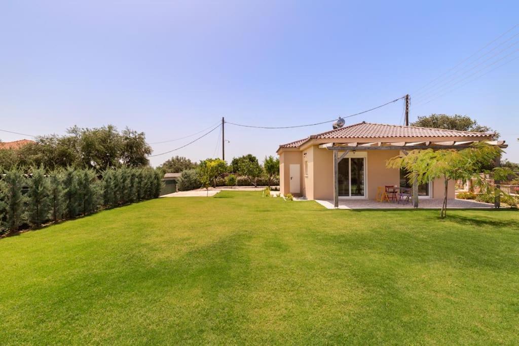 Dimitra'S Sunny Villa Mirsinochori Exterior photo